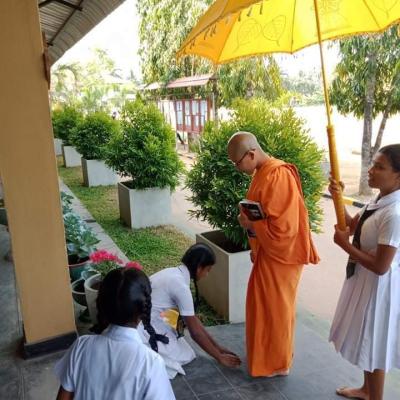 පෙර පොහොය වැඩසටහන